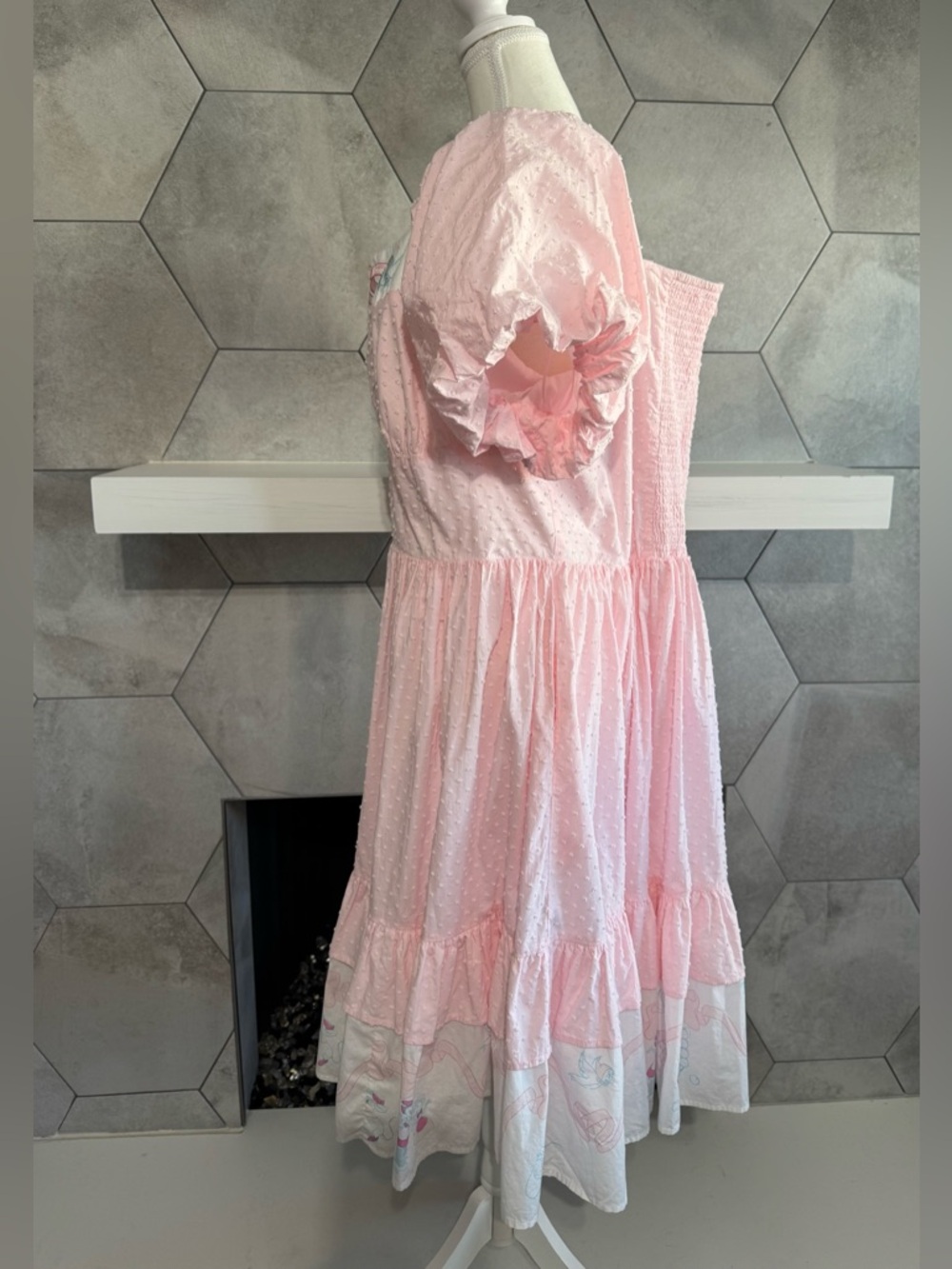 Cinderella 75th Anniversary Collection 2025
Cinderella Dress / Disney Dress Shop - Picture 7 of 13